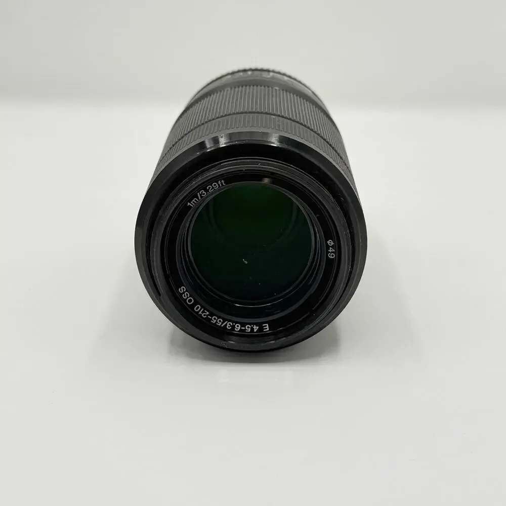 Sony E 55 210mm F4.5 6.3 OSS Zoom Lens SEL55210 Black Box Hood
